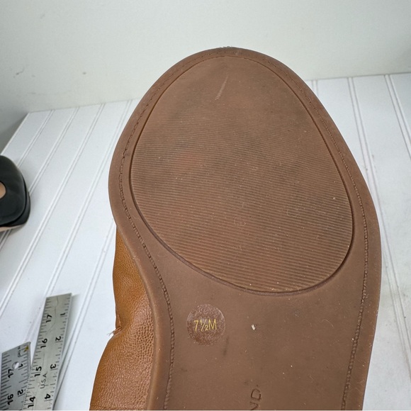 Lucky Brand Maeki cognac brown leather loafers - Picture 8 of 11